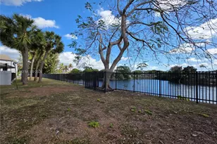 7421 SW 152nd Ave, Miami, FL 33193 - Photo 12