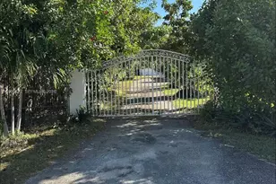 30255 SW 197th Ave, Homestead, FL 33030 - Photo 4