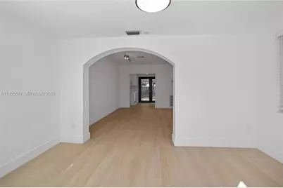 1113 N Victoria Park Rd, Fort Lauderdale, FL 33304 - Photo 2