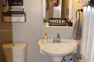 20135 SW 129th Ave, Miami, FL 33177 - Photo 4