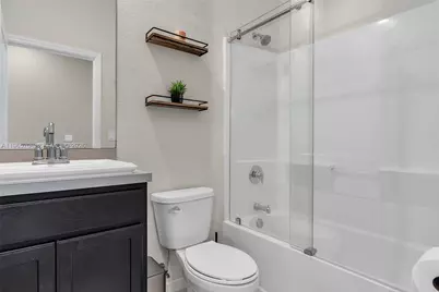 2819 NW 181st St, Miami Gardens, FL 33056 - Photo 42