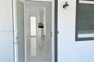 2308 NW 3rd Ave, Wilton Manors, FL 33311 - Photo 4