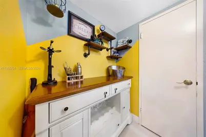 3180 S Ocean Dr #607, Hallandale Beach, FL 33009 - Photo 10