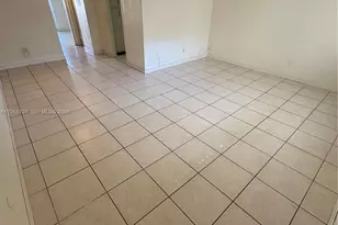 16215 NE 18th Ct, North Miami Beach, FL 33162 - Photo 2