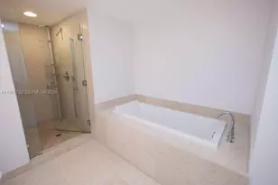 475 Brickell Ave, Miami, FL 33131 - Photo 12