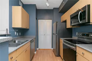 1919 Van Buren St, Hollywood, FL 33020 - Photo 16