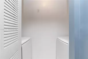 1919 Van Buren St, Hollywood, FL 33020 - Photo 20