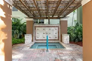 1919 Van Buren St, Hollywood, FL 33020 - Photo 34