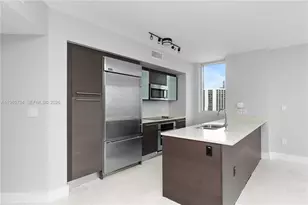 500 Brickell Ave, Miami, FL 33131 - Photo 4