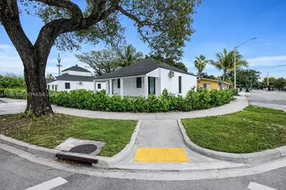 6905 NW 4th Ct #B, Miami, FL 33150 - Photo 10