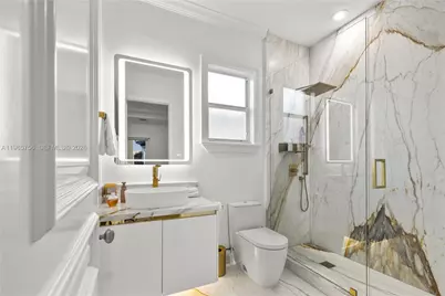 16479 NE 30th Ave, North Miami Beach, FL 33160 - Photo 38