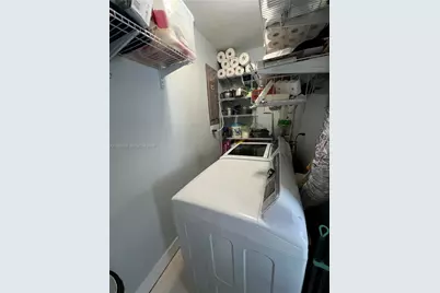10382 SW 25th St, Miami, FL 33165 - Photo 8
