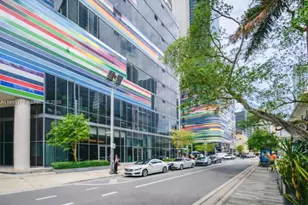 45 SW 9th St, Miami, FL 33130 - Photo 4