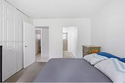 7400 Miami Lakes Dr #D205, Miami Lakes, FL 33014 - Photo 14