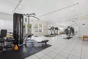 7400 Miami Lakes Dr, Miami Lakes, FL 33014 - Photo 22