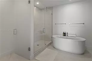17550 Collins Ave, Sunny Isles Beach, FL 33160 - Photo 50