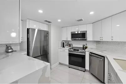 3000 E Sunrise Blvd #14C, Fort Lauderdale, FL 33304 - Photo 12