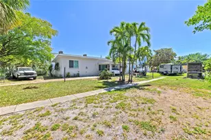 1946 Madison St, Hollywood, FL 33020 - Photo 10
