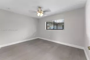 8045 SW 107th Ave, Miami, FL 33173 - Photo 12
