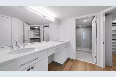 555 NE 34th St #2405, Miami, FL 33137 - Photo 14