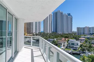 16400 Collins Ave, Sunny Isles Beach, FL 33160 - Photo 36