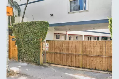 240 SW 15th Rd #112, Miami, FL 33129 - Photo 40