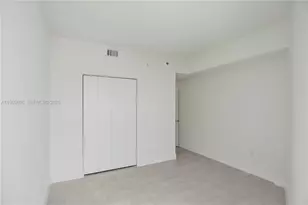 2000 Metropica Wy, Sunrise, FL 33323 - Photo 36