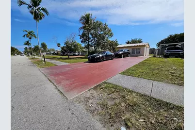 1232 NE 181st St, North Miami Beach, FL 33162 - Photo 4