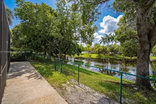 5285 NW 112th Terrace, Coral Springs, FL 33076 - Photo 34