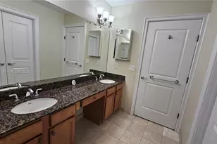 16102 Emerald Estates Dr, Weston, FL 33331 - Photo 6