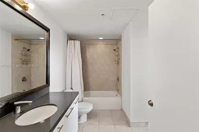 90 SW 3rd St #2706, Miami, FL 33130 - Photo 44