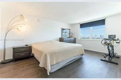 427 Golden Isles Dr #16F, Hallandale Beach, FL 33009 - Photo 12