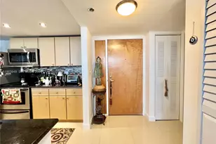 7601 E Treasure Dr, North Bay Village, FL 33141 - Photo 6