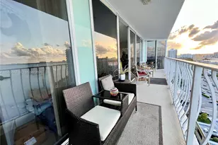 7601 E Treasure Dr, North Bay Village, FL 33141 - Photo 26