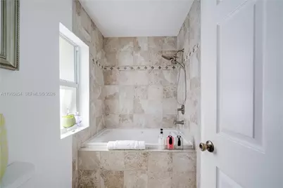 11465 SW 60th St, Miami, FL 33173 - Photo 22