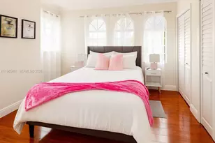 1545 NW 8th Terrace, Miami, FL 33125 - Photo 14