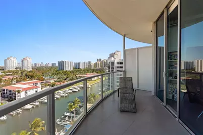 3029 NE 188th St #1019, Aventura, FL 33180 - Photo 6