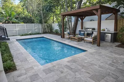 1644 NW 8th Ter, Miami, FL 33125 - Photo 56