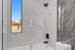 1644 NW 8th Terrace, Miami, FL 33125 - Photo 36