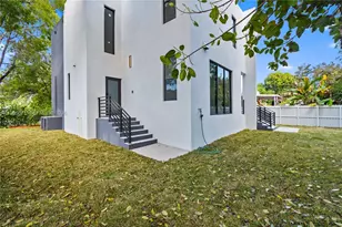 1644 NW 8th Terrace, Miami, FL 33125 - Photo 52