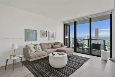 121 NE 34th St #2205, Miami, FL 33137 - Photo 2