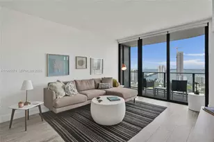 121 NE 34th St, Miami, FL 33137 - Photo 2