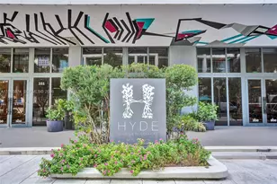 121 NE 34th St, Miami, FL 33137 - Photo 2