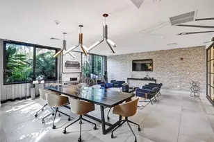 121 NE 34th St, Miami, FL 33137 - Photo 16
