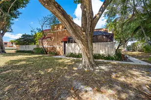 6131 Seven Springs Blvd, Greenacres, FL 33463 - Photo 28