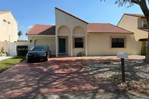 2925 E Aviary Dr, Cooper City, FL 33026 - Photo 2