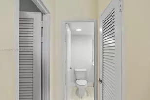 3000 S Ocean Dr, Hollywood, FL 33019 - Photo 30