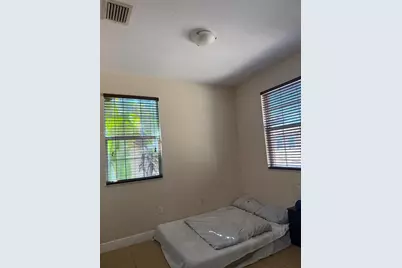 1408 SW 147th Ave, Pembroke Pines, FL 33027 - Photo 14