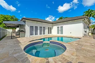 14813 NW 87th Pl, Miami Lakes, FL 33018 - Photo 1