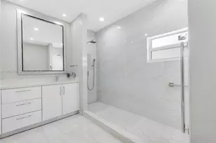 14813 NW 87th Pl, Miami Lakes, FL 33018 - Photo 28